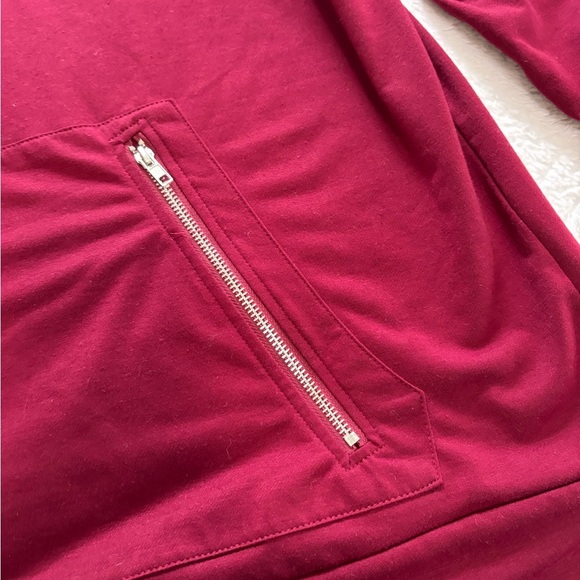 TECREW Maroon Hoodie with Drawstrings - Picture 4 of 10
